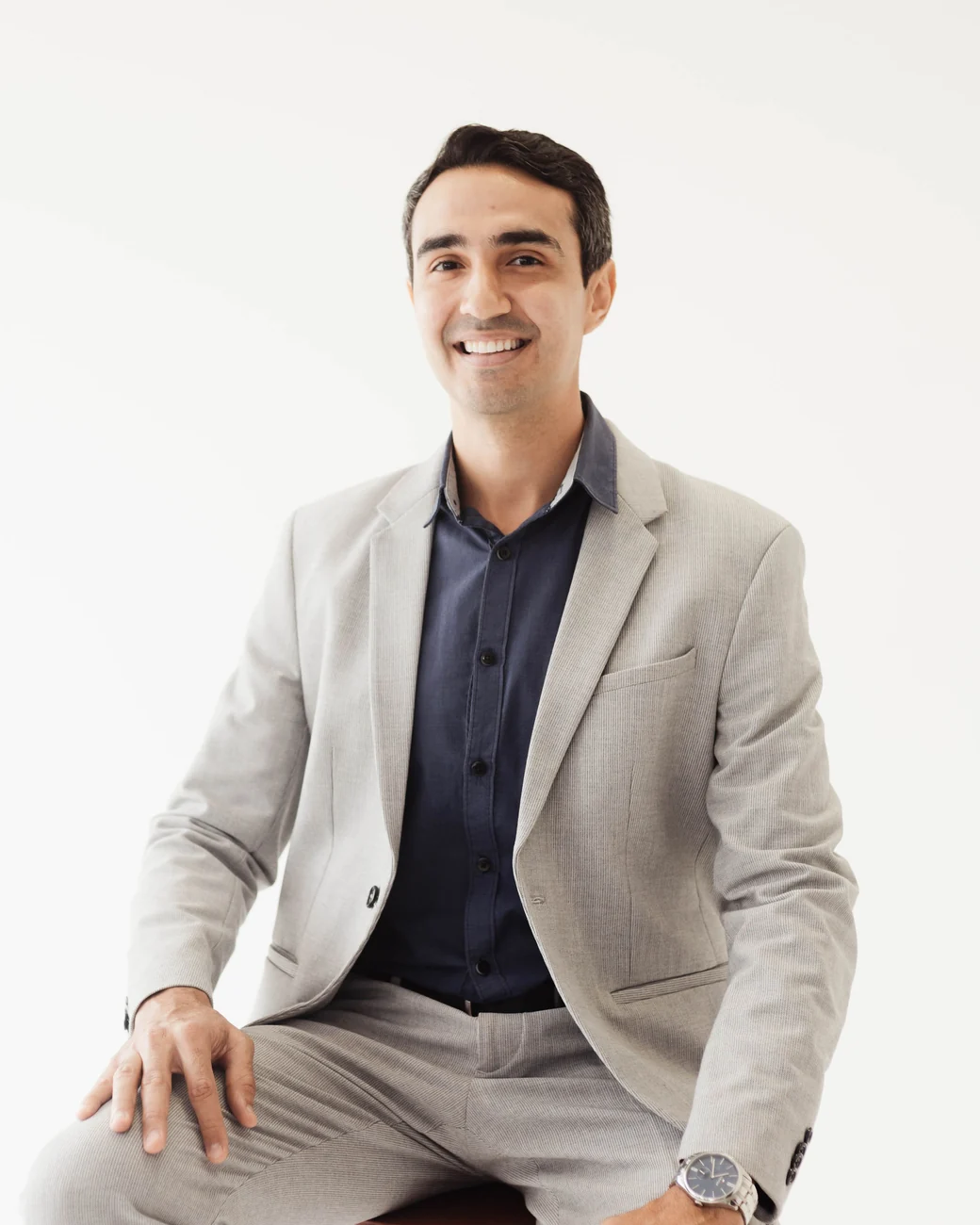 Dr. Wiler Monteiro, especialista em Implantodontia e Periodontia em Goiânia
